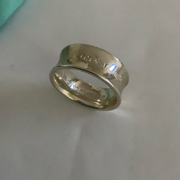 Tiffany & co 1837 collection ring